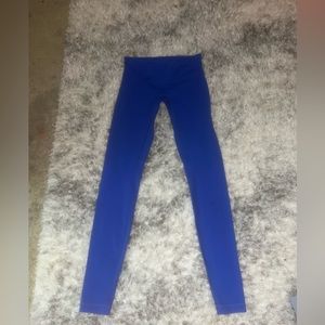 Dark Blue Lululemon leggings size 6, small stain on leg